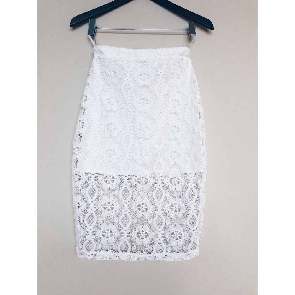 Lovers + Friends White Lace Skirt